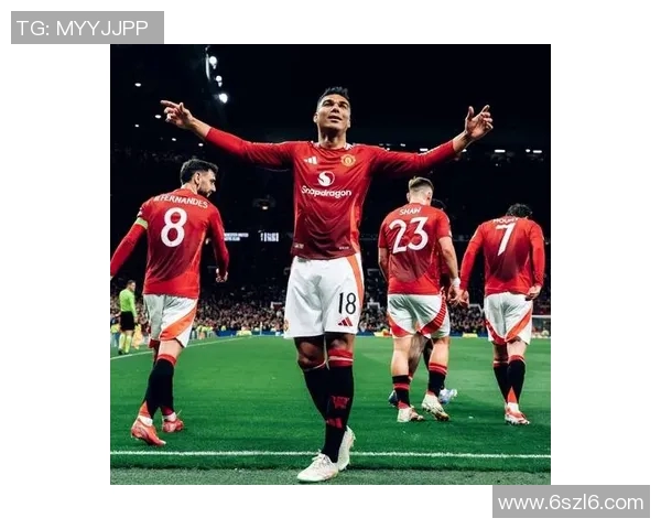 回顾2001年曼联与热刺的经典对决:激情四溢的英超赛场瞬间 回顾2001年曼联与热刺的经典对决:激情四溢的英超赛场瞬间