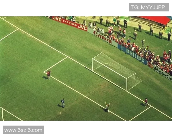 罗马与克卢日激战正酣赛场精彩瞬间回顾与分析 罗马与克卢日激战正酣赛场精彩瞬间回顾与分析